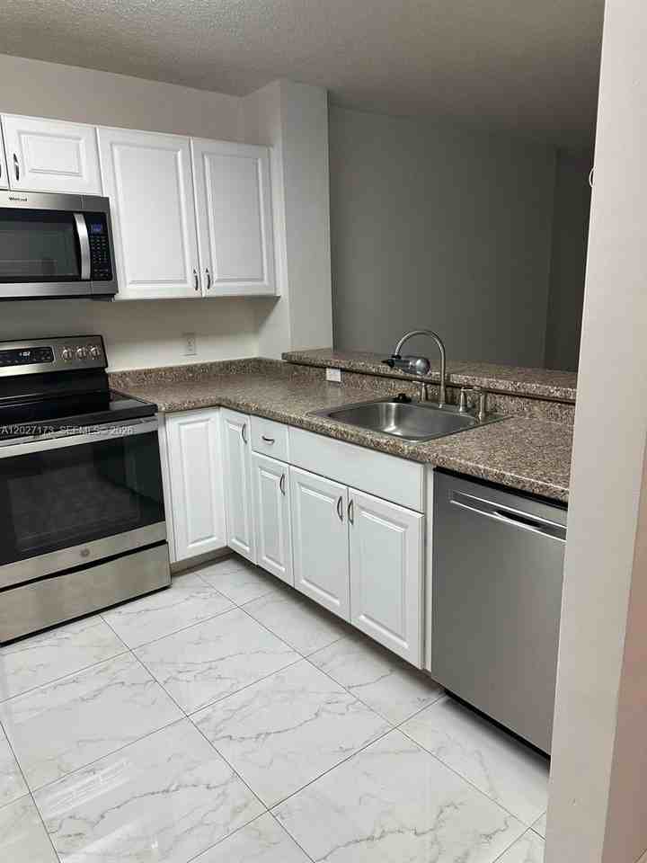 7737 Trent Dr #204 - Photo 6 of 29