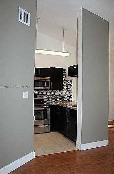 13907 Sw 91st Ter #13907 - Photo 2 of 10