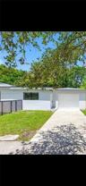 841 S 24th Ave #B - Photo 1 of 1