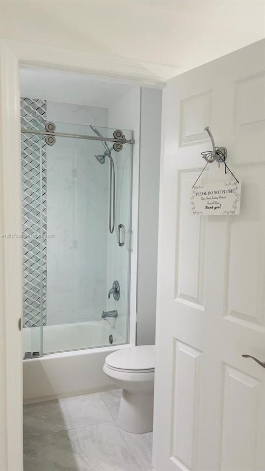 841 S 24th Ave #B - Photo 5 of 19
