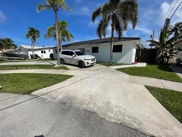 1252 Coral Ln #1252 - Photo 2 of 31