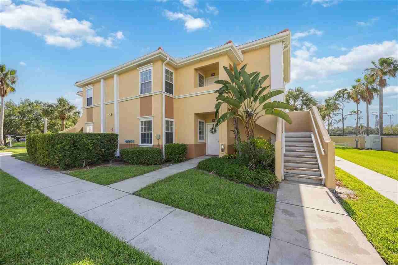 1195 Villagio Cir #208 - Photo 2 of 45
