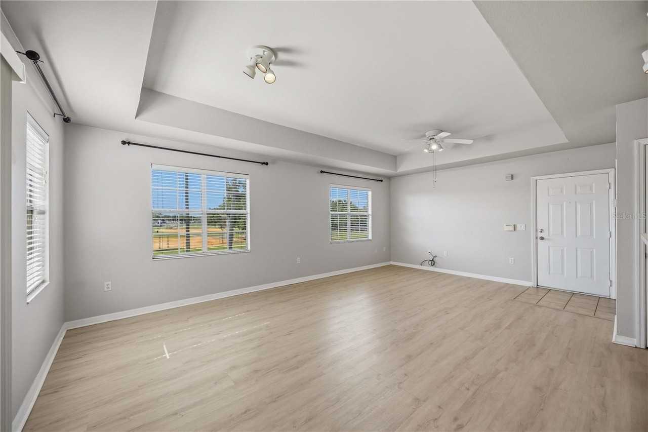 1195 Villagio Cir #208 - Photo 6 of 45
