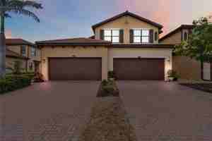 featured image of 10805 Tarflower Dr #101
