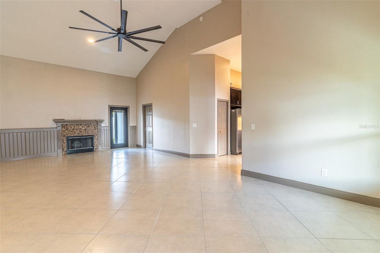 148 Madalyn Ct - Photo 4 of 35