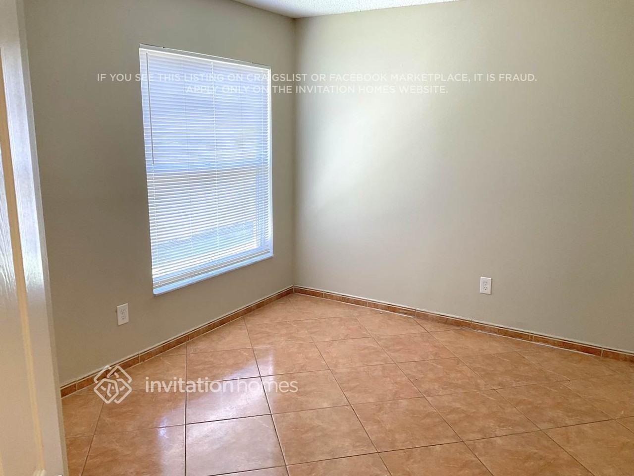 9472 Brackin St - Photo 6 of 12