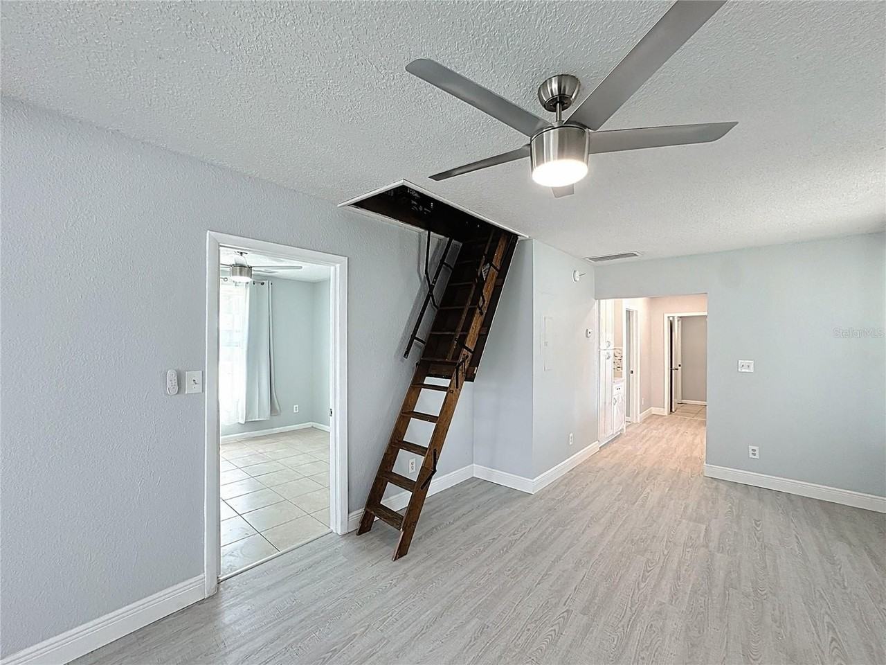 1600 Roosevelt Ave - Photo 6 of 21