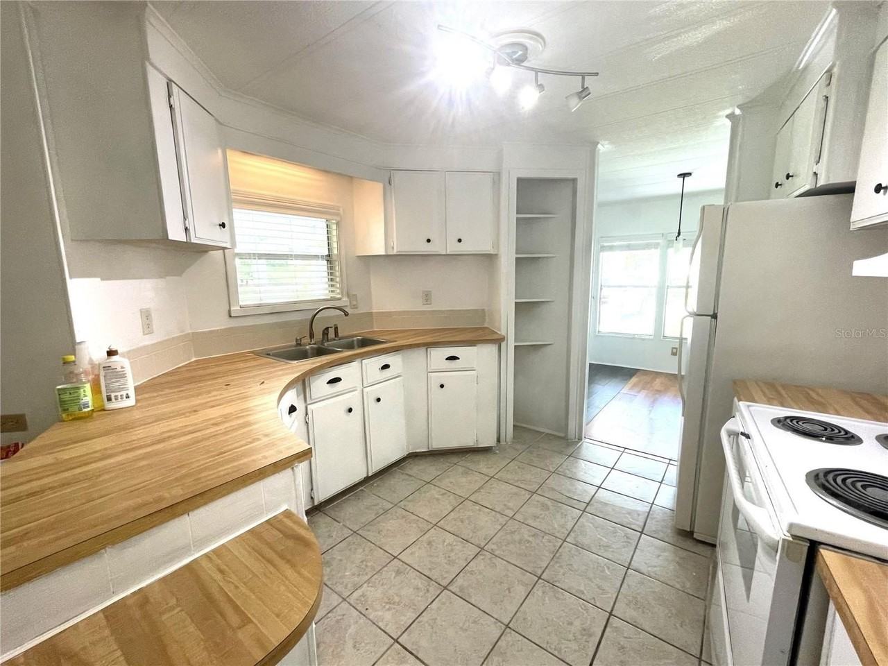1503 Peach Tree Ln - Photo 7 of 18
