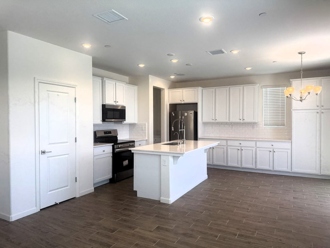 2040 N Brindac Ln #1 - Photo 2 of 20