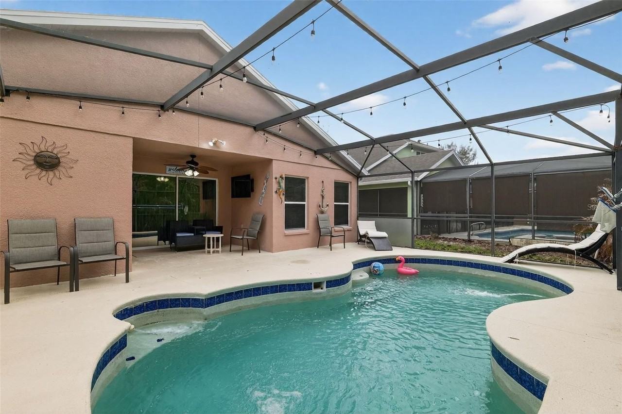 165 Scrub Jay Way - Photo 4 of 29