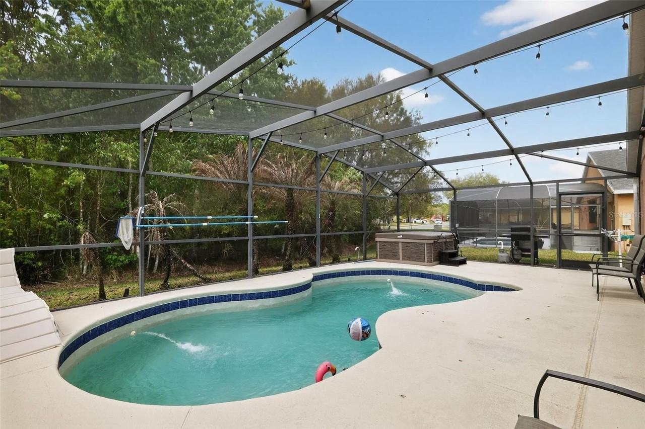165 Scrub Jay Way - Photo 6 of 29