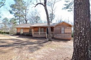 featured image of 6212 Shallowford Way