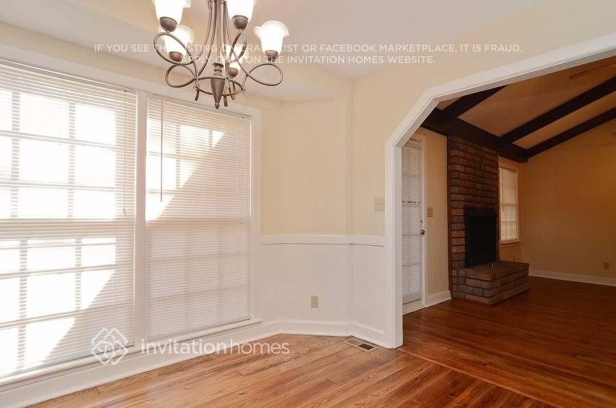 6212 Shallowford Way - Photo 6 of 18