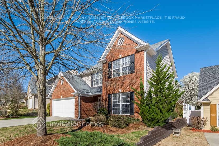 6582 Grand Hickory Dr - Photo 2 of 21