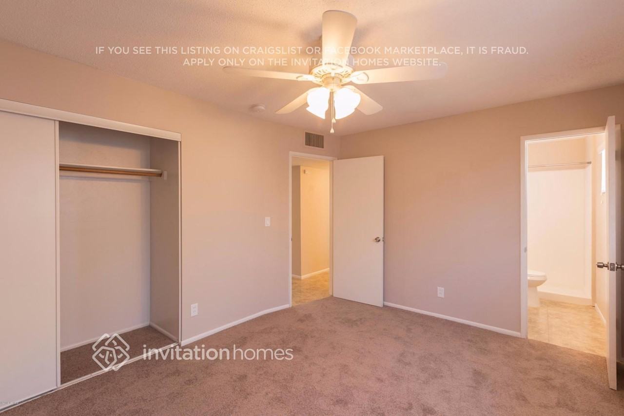 3424 W Bloomfield Rd - Photo 2 of 7
