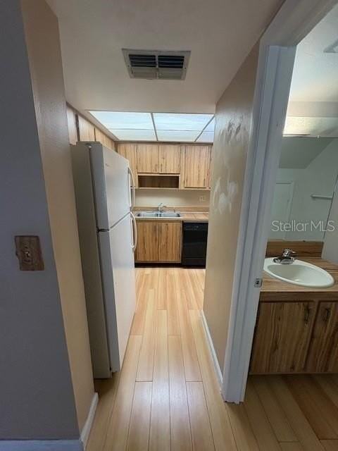 1839 Bough Ave #B - Photo 6 of 17