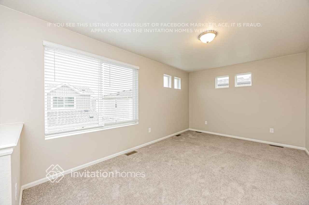 9294 Oro City Loop - Photo 5 of 19