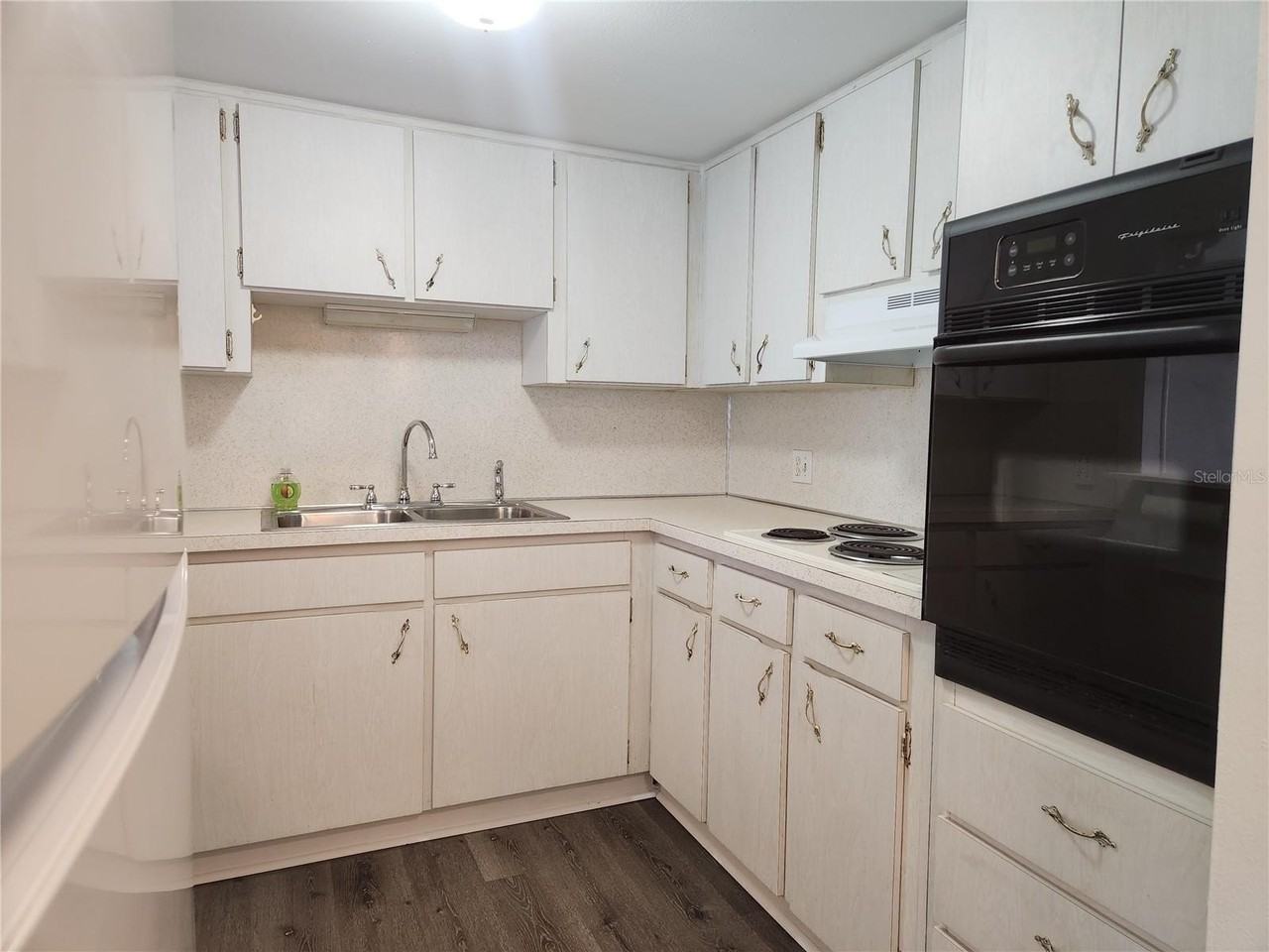 2459 Columbia Dr #47 - Photo 6 of 27