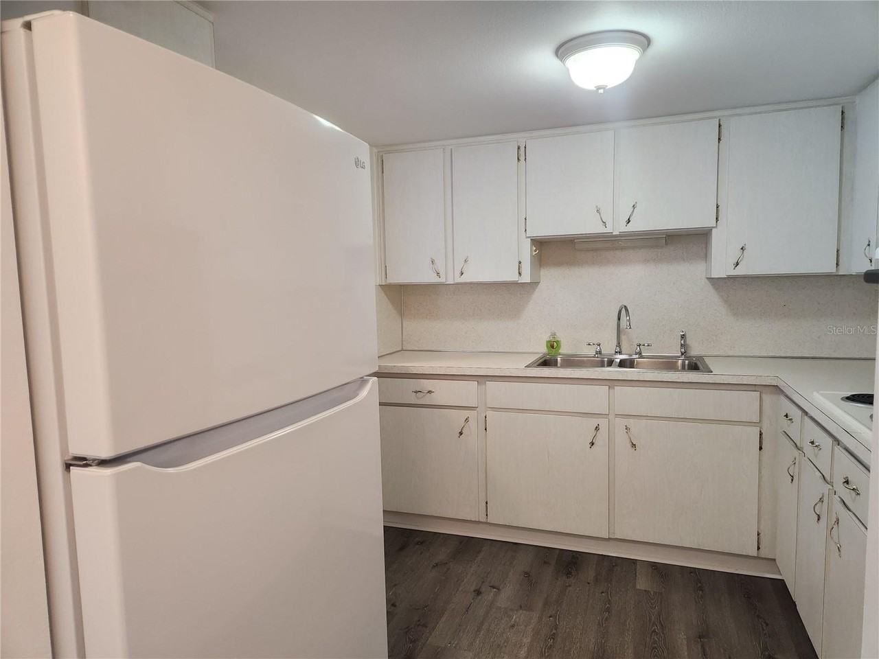 2459 Columbia Dr #47 - Photo 7 of 27