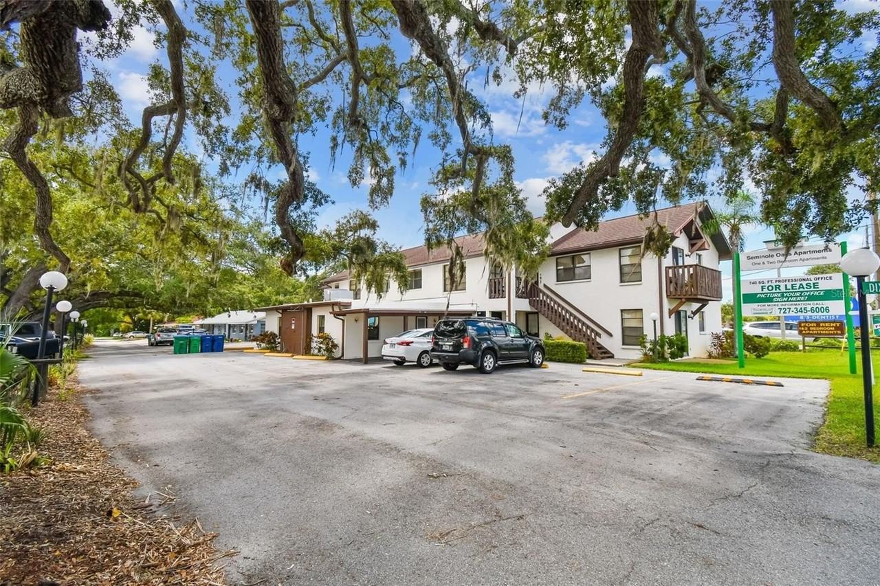 8423 Seminole Blvd #203 - Photo 4 of 43