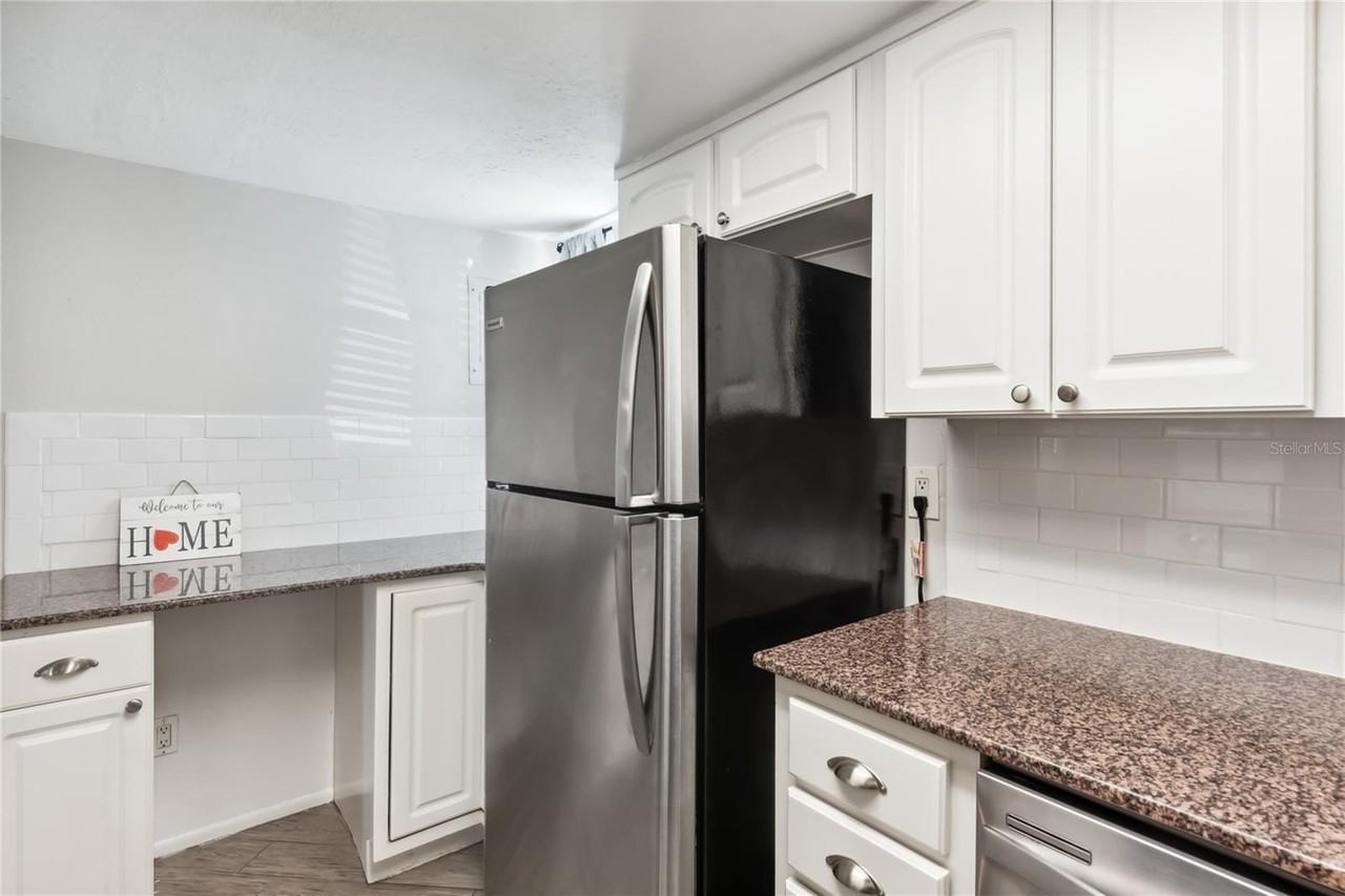 4609 W North B St #111 - Photo 6 of 29