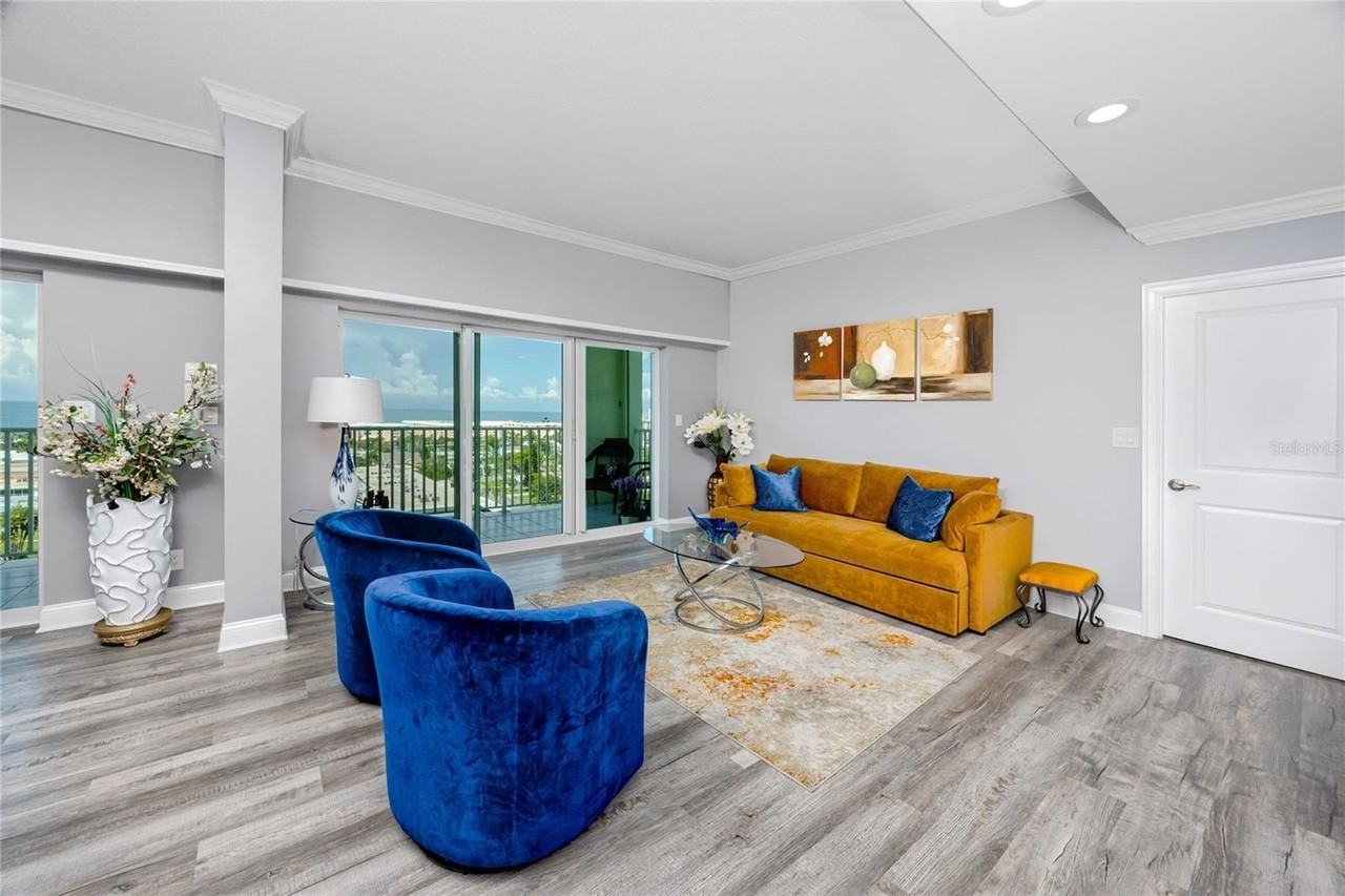 420 64th Ave #A - Photo 4 of 44