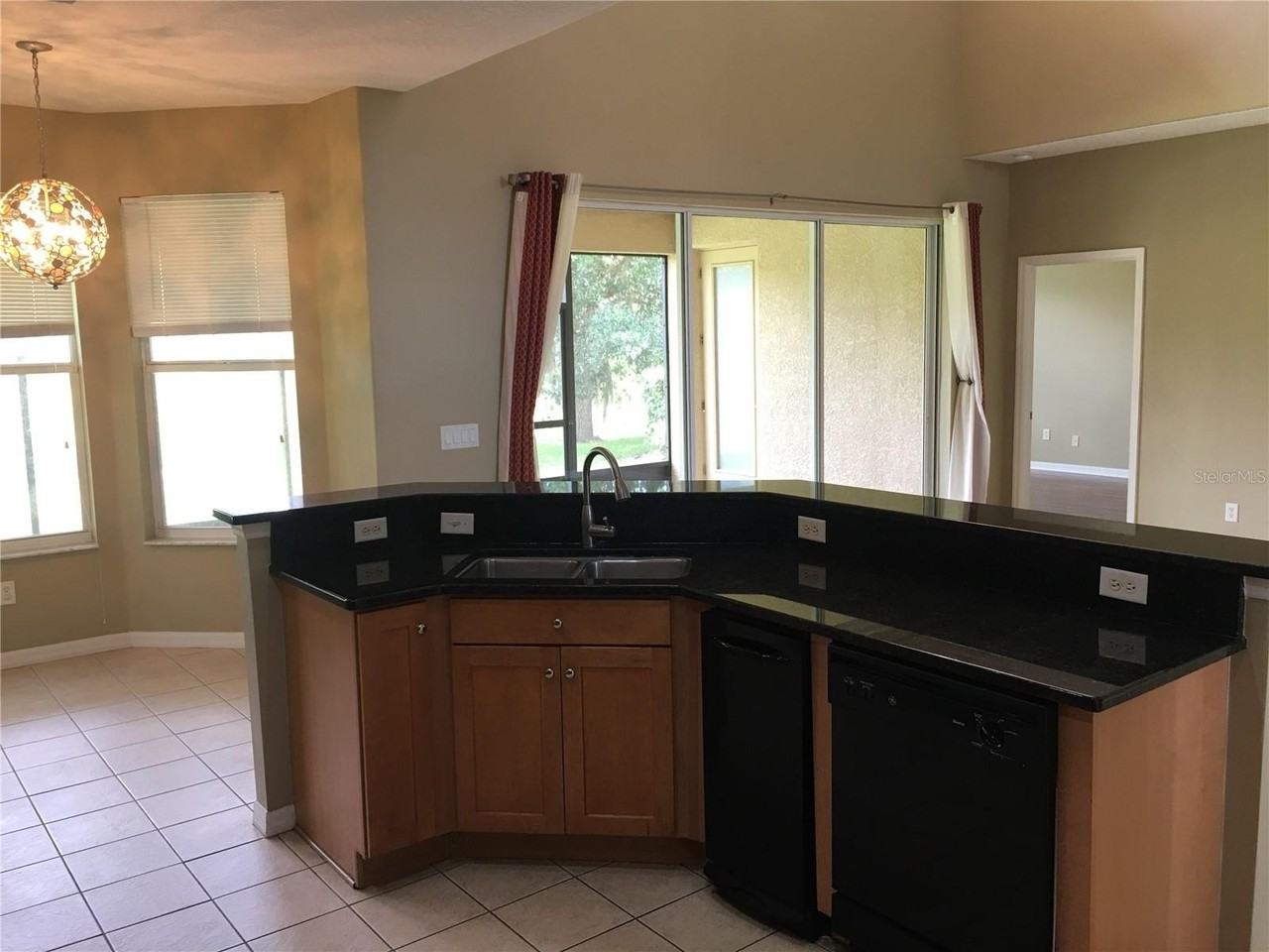 18047 Java Isle Dr - Photo 6 of 21