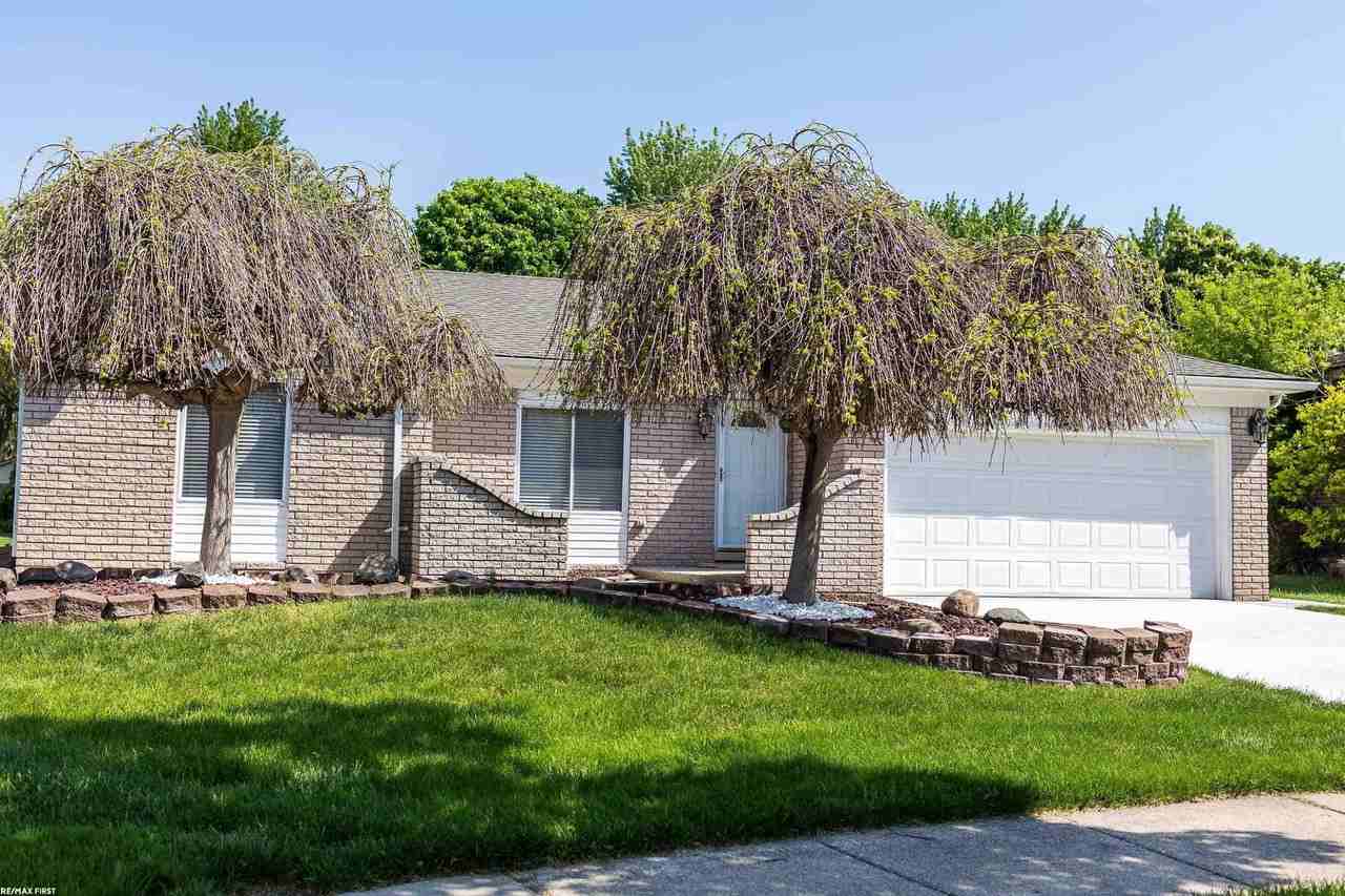 5043 Tyler Dr - Photo 4 of 34
