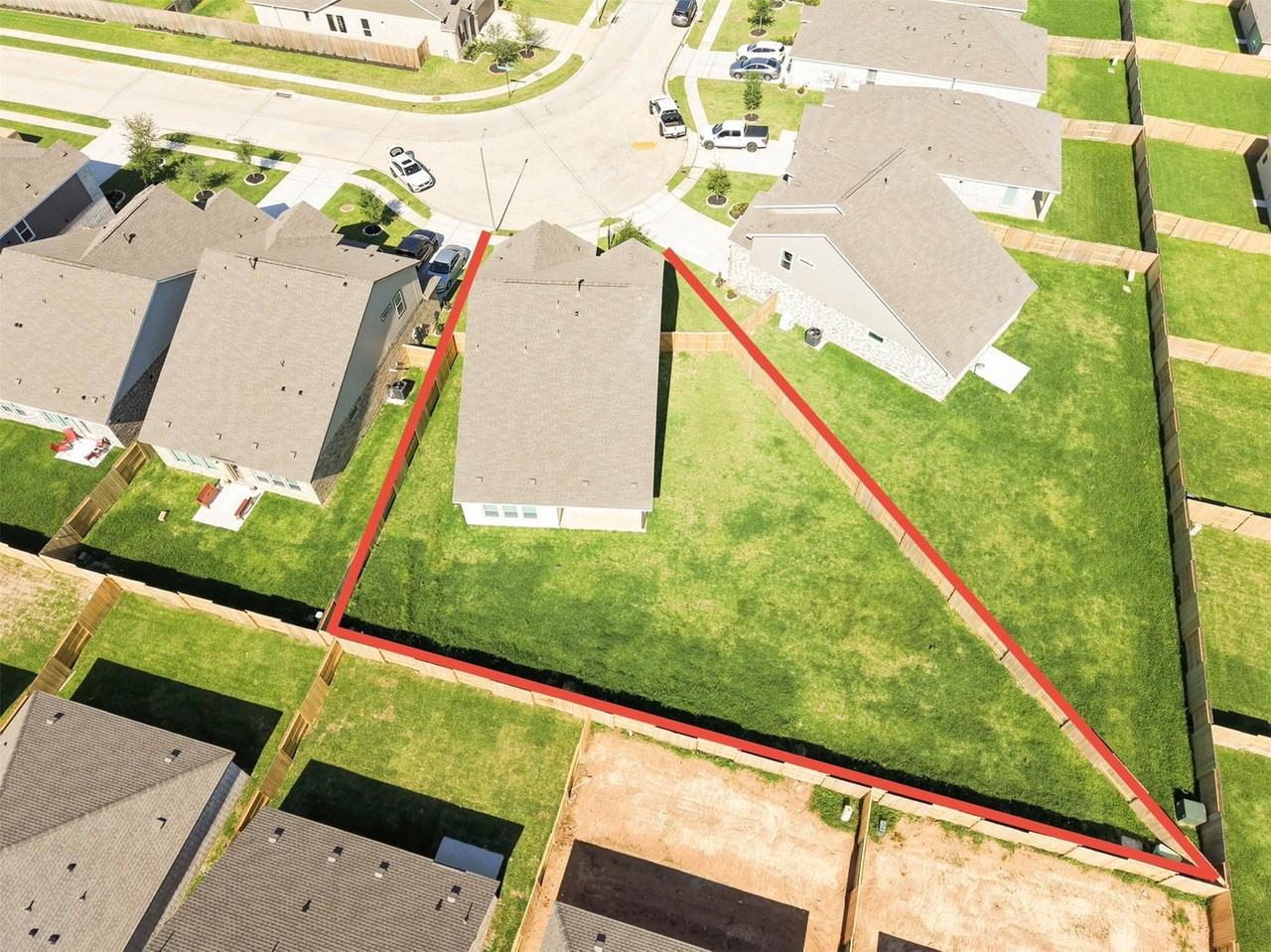 6403 Periwinkle Blossom Ln - Photo 2 of 8