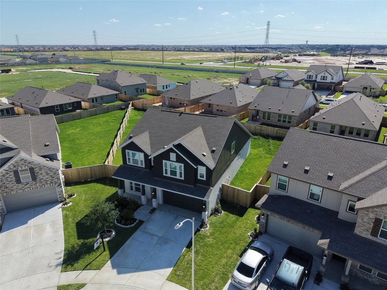 6403 Periwinkle Blossom Ln - Photo 4 of 8