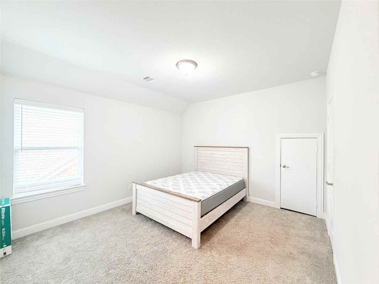 6610 Lake Oasis Dr - Photo 6 of 8