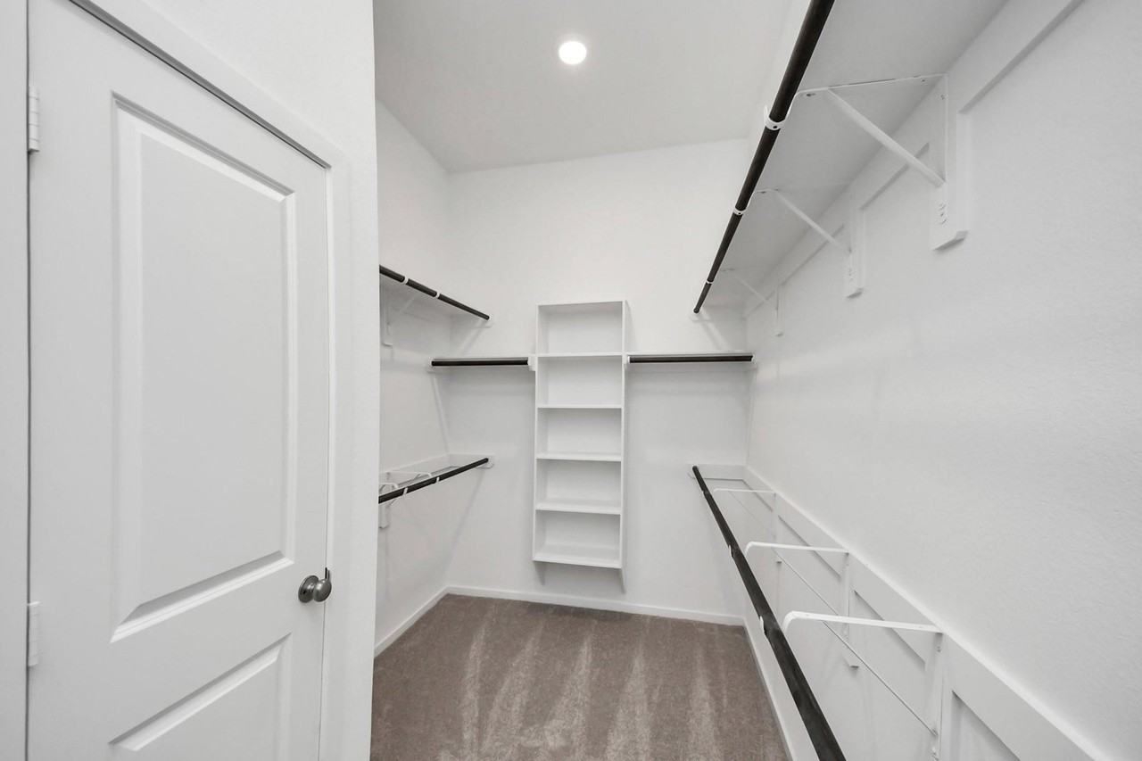 6414 Orchid Beach Dr - Photo 6 of 8