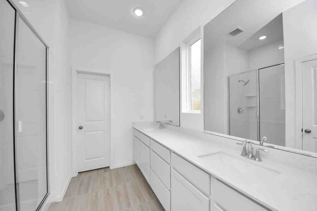 6414 Orchid Beach Dr - Photo 7 of 8
