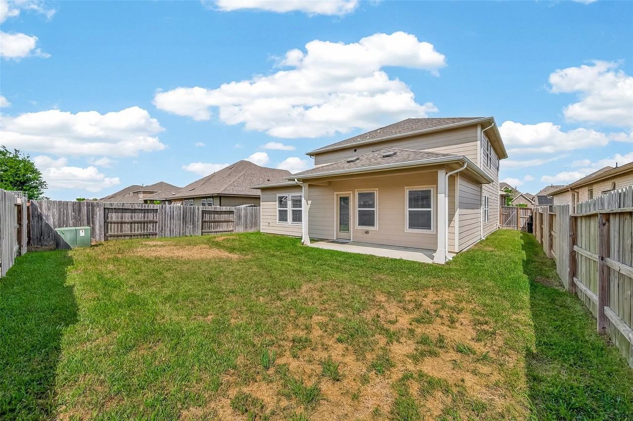 4231 Reese Ravine Ln - Photo 2 of 8
