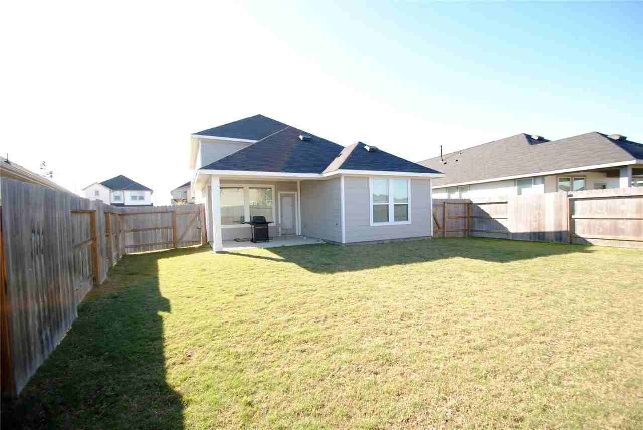 7143 Clearwater Cove Dr - Photo 2 of 8