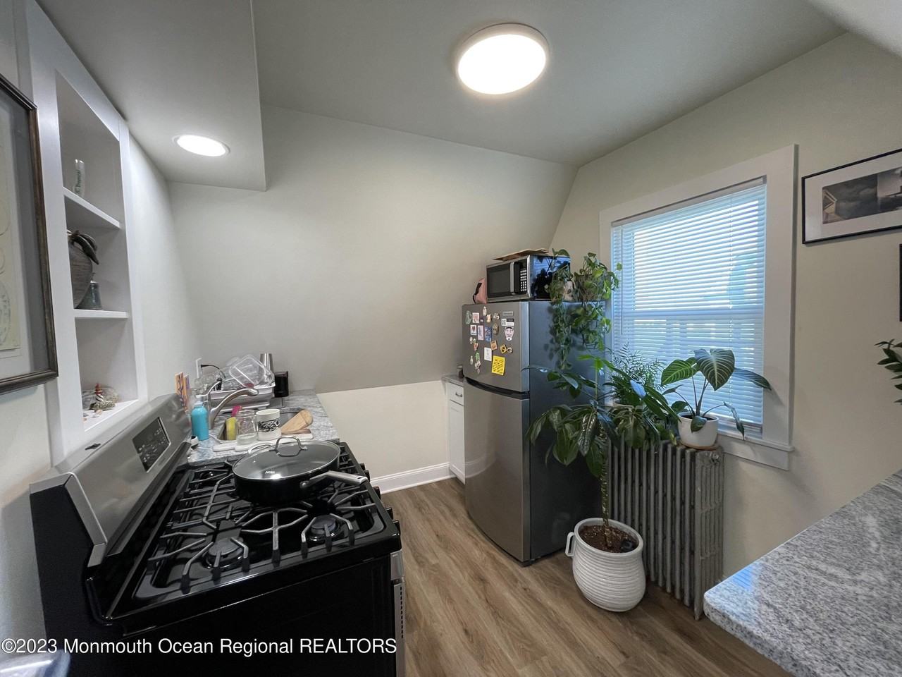 303 7th Ave #4 - Photo 6 of 9