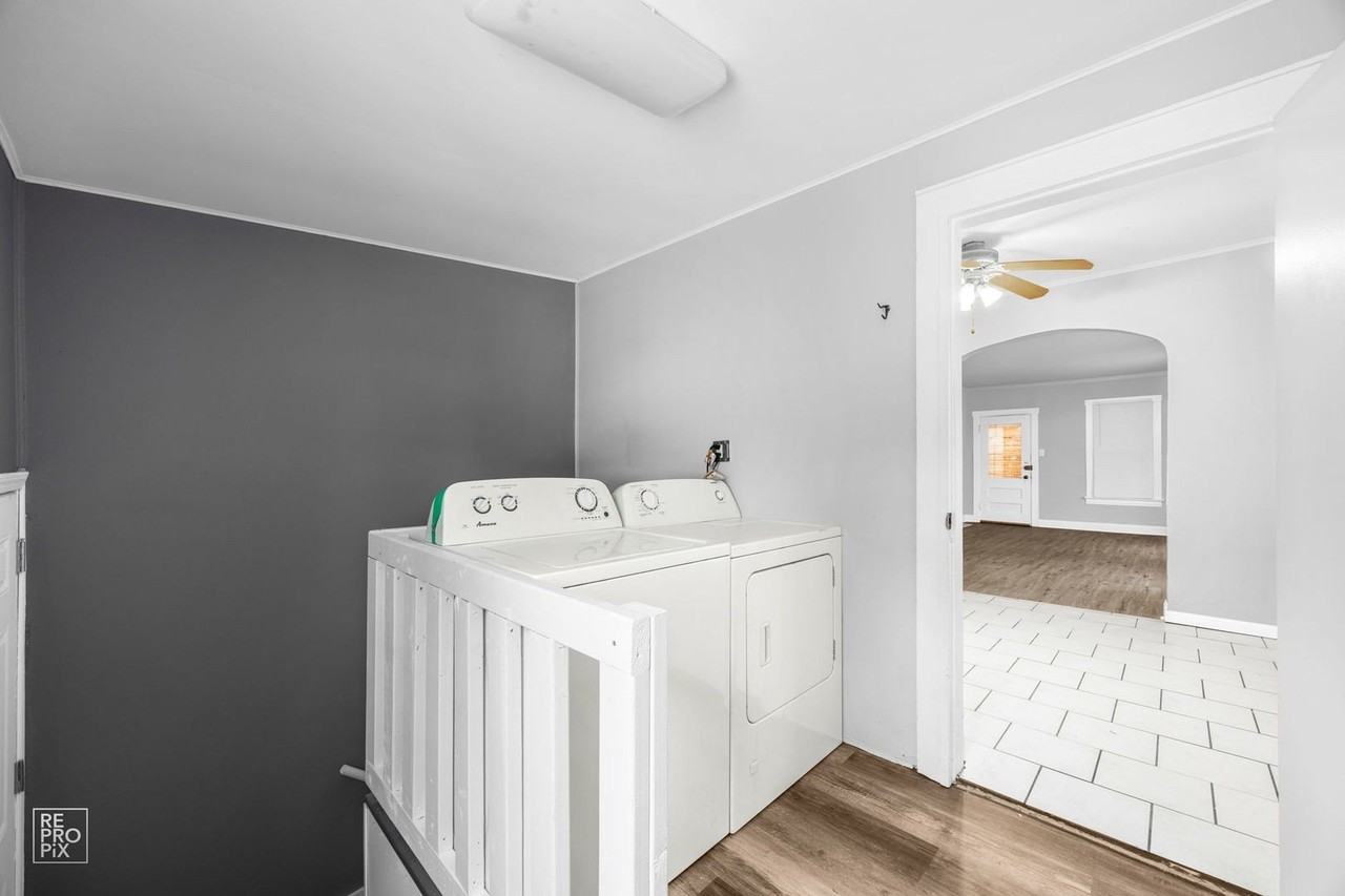 44 N Glenwood Ave - Photo 5 of 6