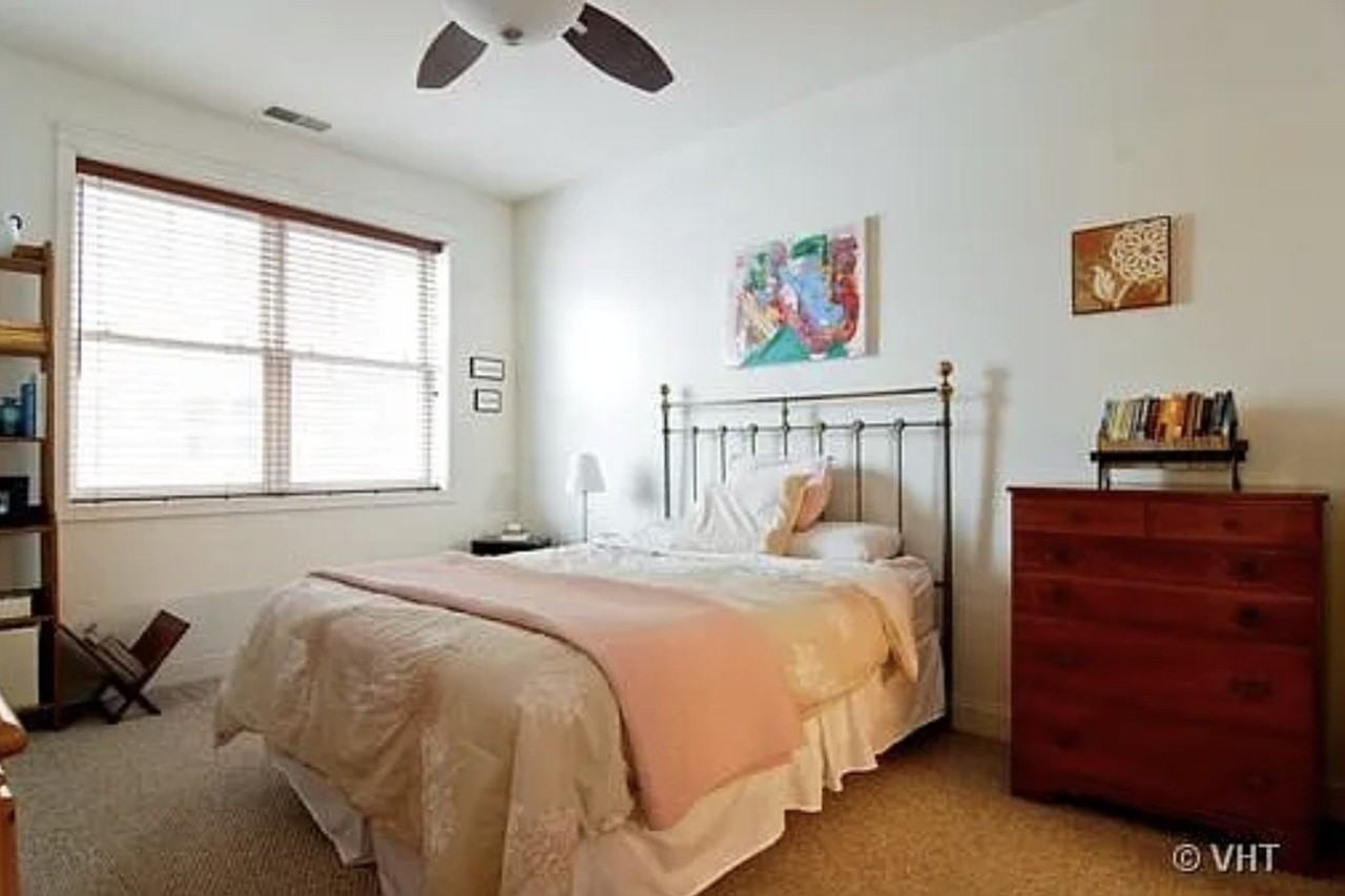 2310 W Saint Paul Ave #202 - Photo 6 of 9