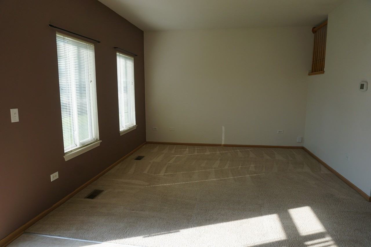 407 Waubonsee Dr - Photo 2 of 34
