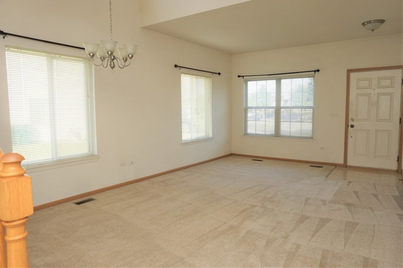 407 Waubonsee Dr - Photo 6 of 34