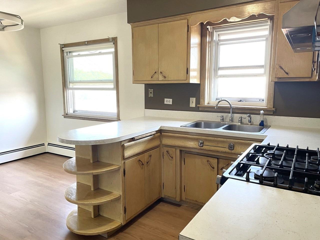 8046 S Pulaski Rd #2 - Photo 6 of 10