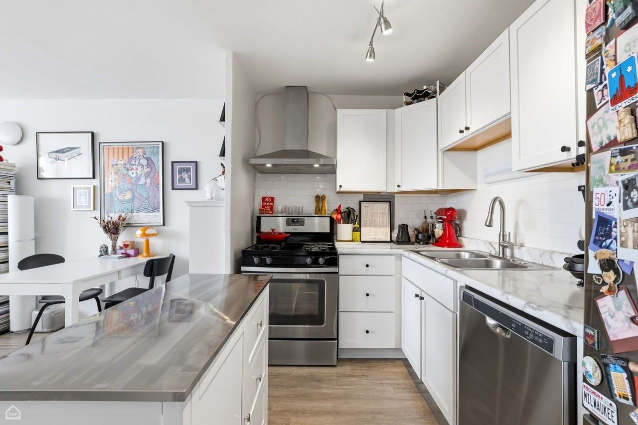 1450 E 55th Pl #624S - Photo 7 of 12