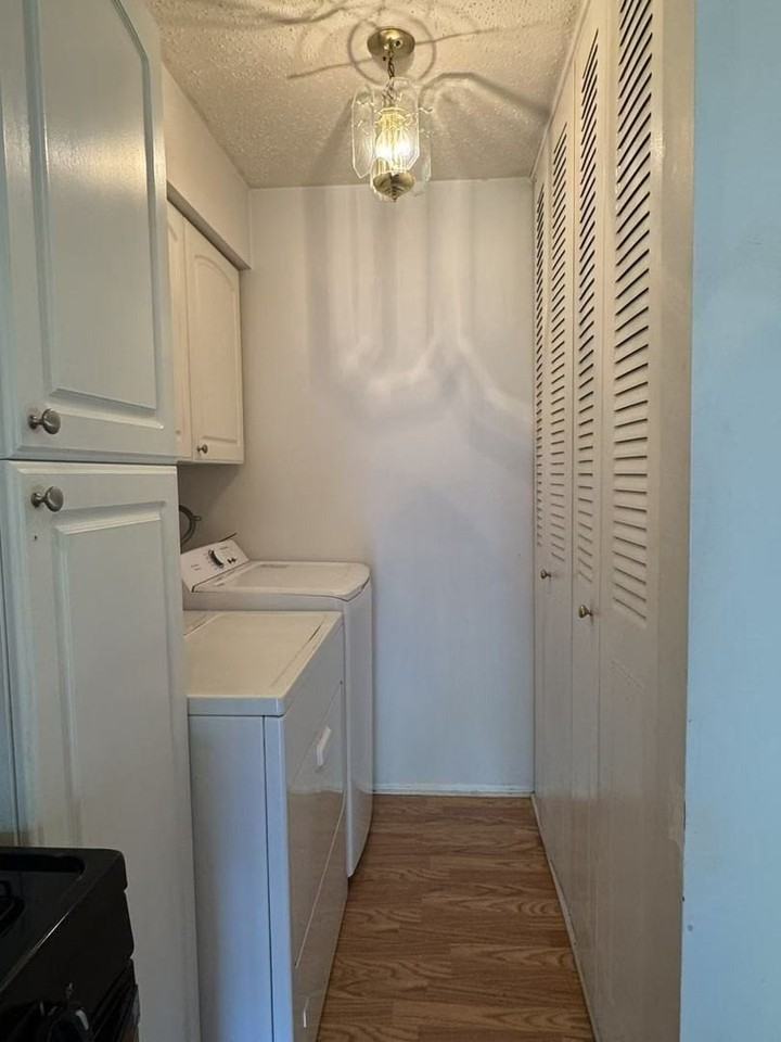 1326 Inverrary Ln #1326 - Photo 6 of 15