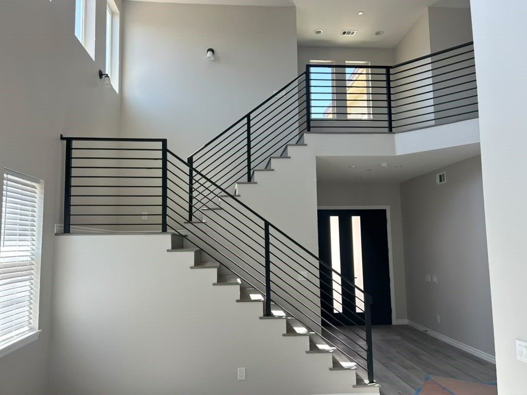 1751 Duncan Way - Photo 3 of 18