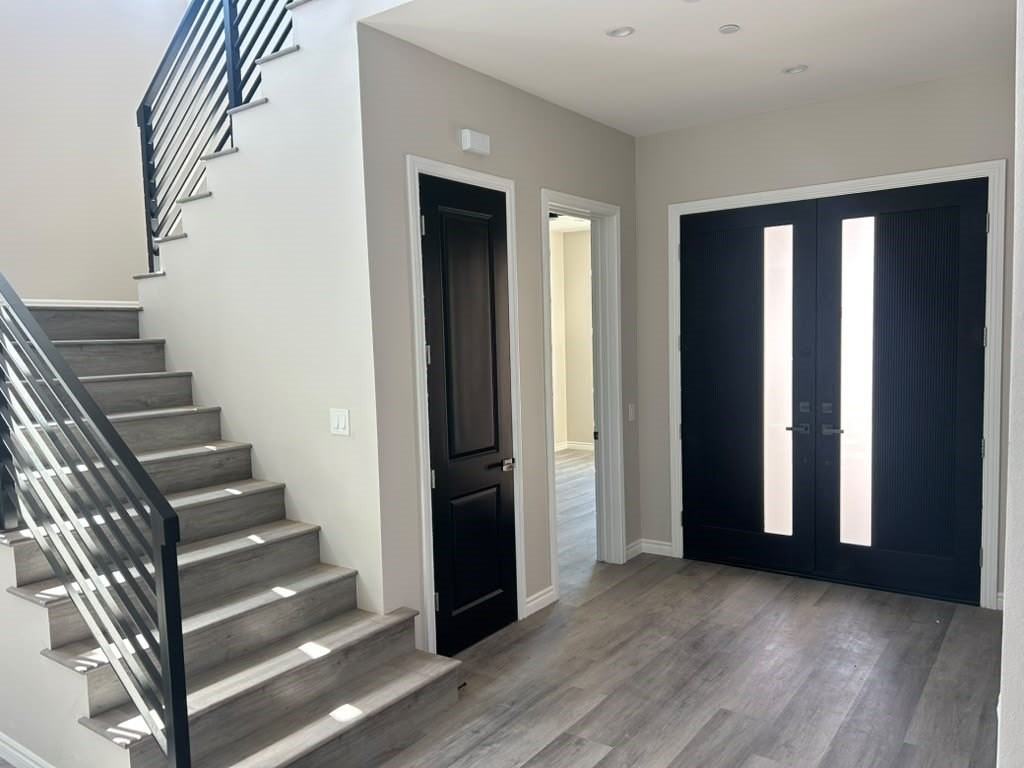 1751 Duncan Way - Photo 4 of 18