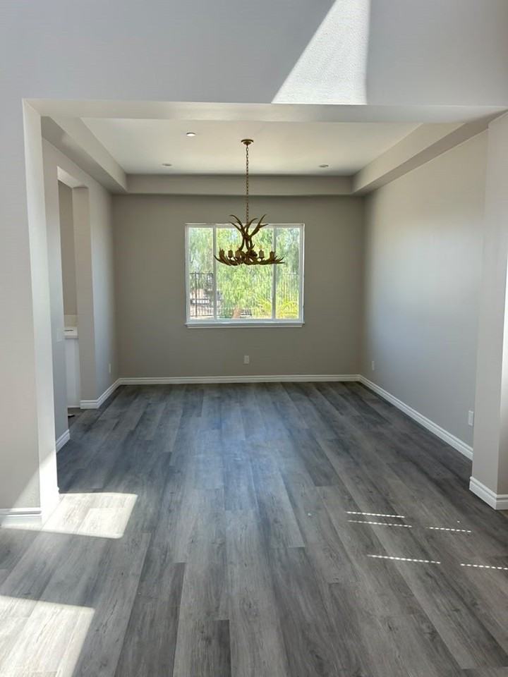 1751 Duncan Way - Photo 5 of 18