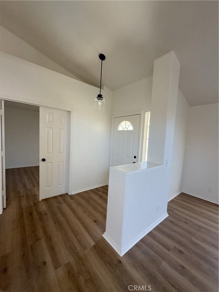 12590 Cobalt Rd - Photo 7 of 36