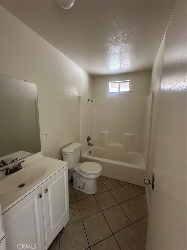15418 Bear Valley Rd #3 - Photo 6 of 9