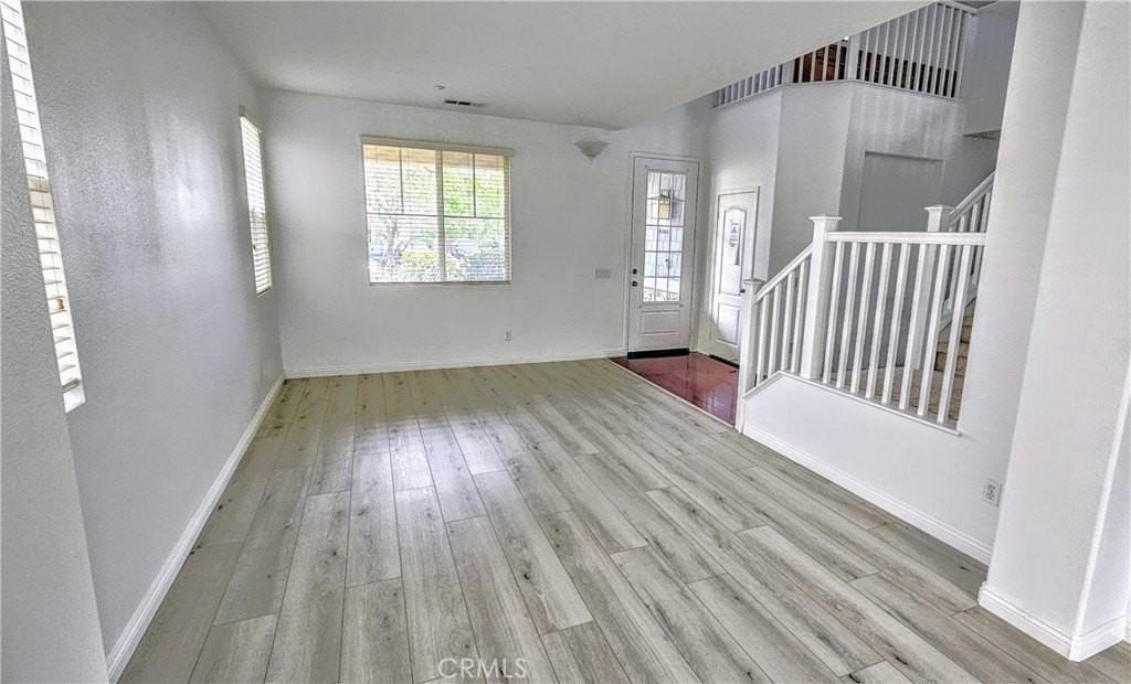 6964 San Bruno Ct - Photo 5 of 25