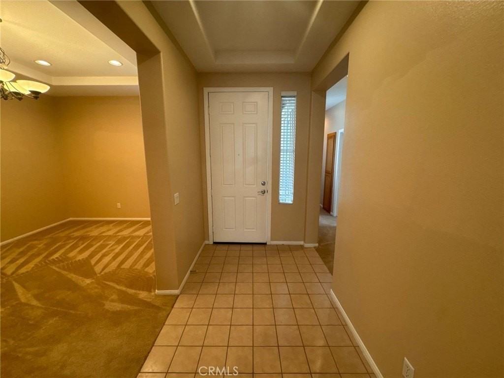 28346 Panorama Hills Dr - Photo 3 of 26